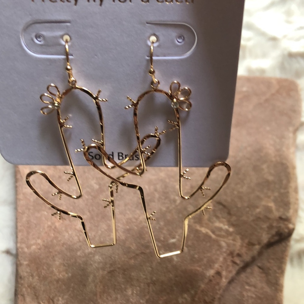 Bella Jack Western Goldtone Cactus Earrings - Picture 4 of 10